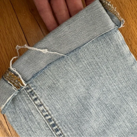 EUC Banana Republic Women’s ‘Girlfriend’ Light Wash Jeans 0/25 - Picture 8 of 10